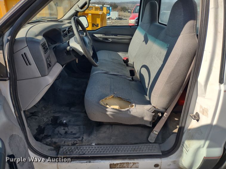 image for item DR8193 2000 Ford F250 Super Duty  pickup truck