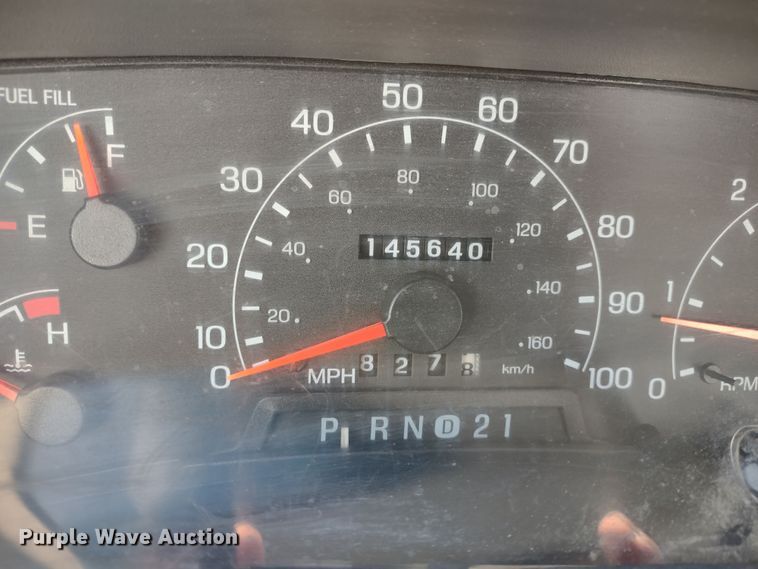 image for item DR8193 2000 Ford F250 Super Duty  pickup truck