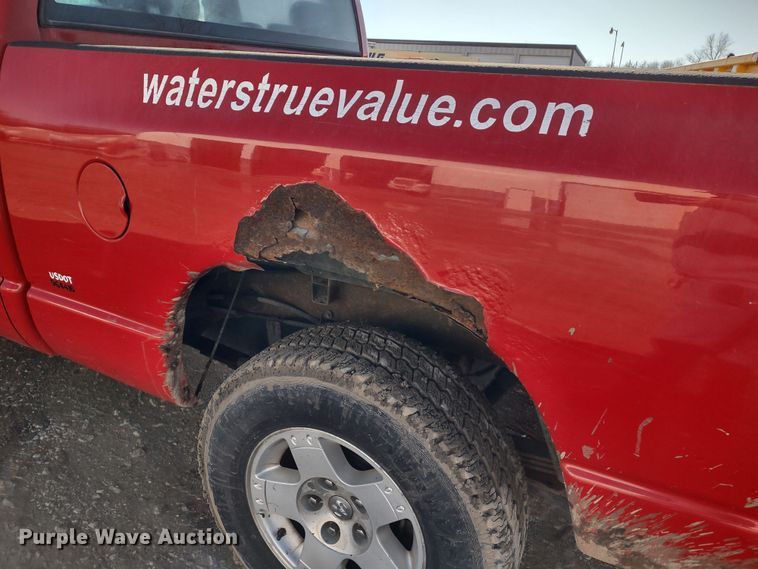 image for item DR8194 2005 Dodge Ram 1500  Quad Cab pickup truck