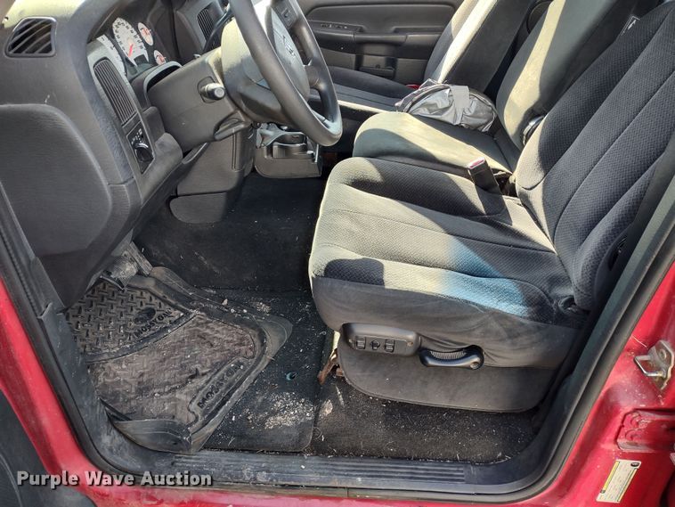 image for item DR8194 2005 Dodge Ram 1500  Quad Cab pickup truck