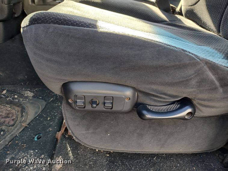 image for item DR8194 2005 Dodge Ram 1500  Quad Cab pickup truck