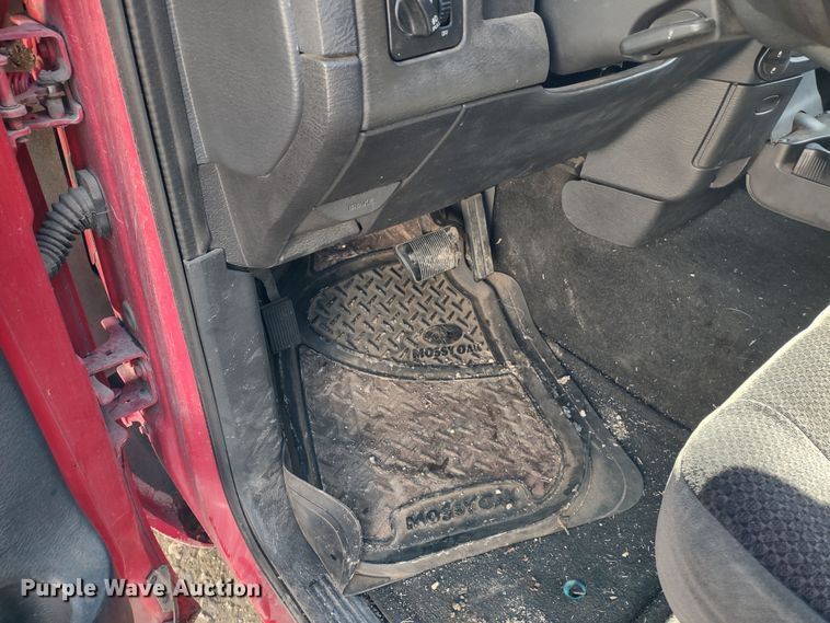 image for item DR8194 2005 Dodge Ram 1500  Quad Cab pickup truck