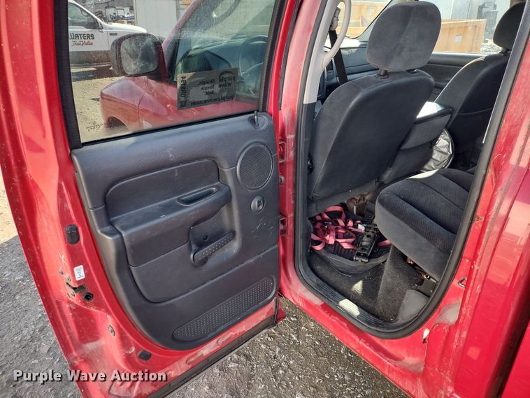 image for item DR8194 2005 Dodge Ram 1500  Quad Cab pickup truck