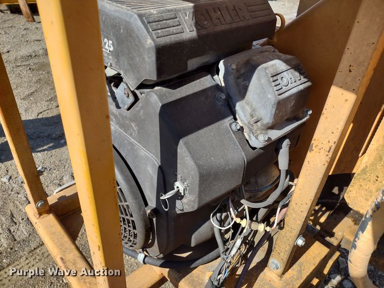 image for item DR8195 Bandit 65AW  wood chipper