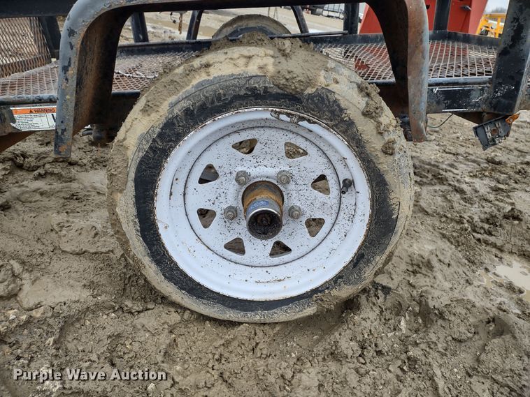 image for item DR8199 Tilt deck utility trailer