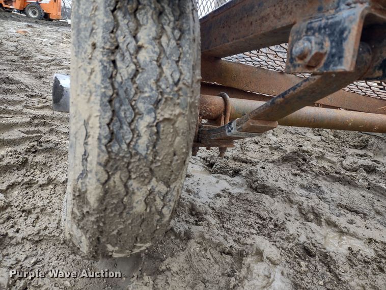 image for item DR8199 Tilt deck utility trailer