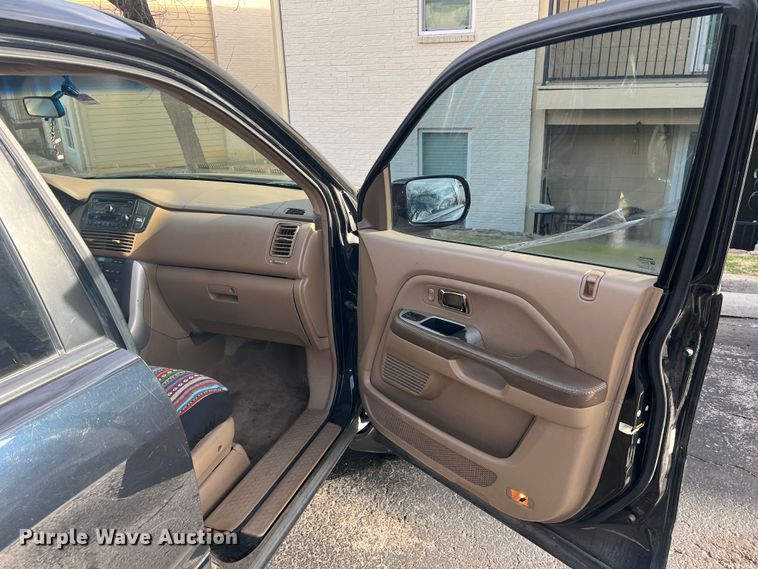 image for item DS2742 2005 Honda Pilot  SUV