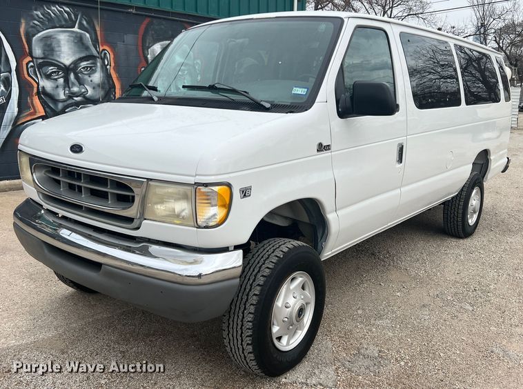 image for item DS2743 1999 Ford E350 Super Duty  van