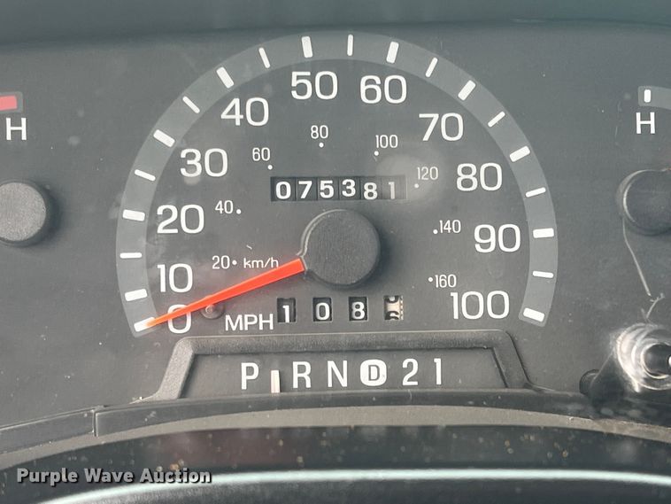 image for item DS2743 1999 Ford E350 Super Duty  van