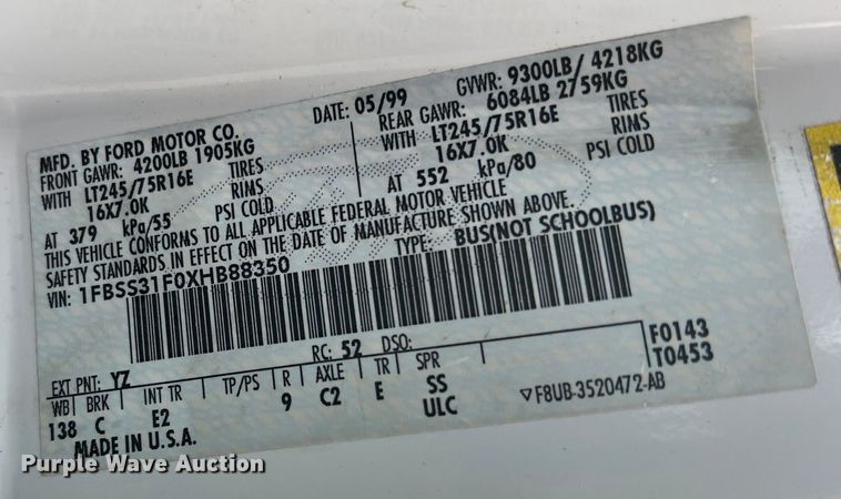 image for item DS2743 1999 Ford E350 Super Duty  van