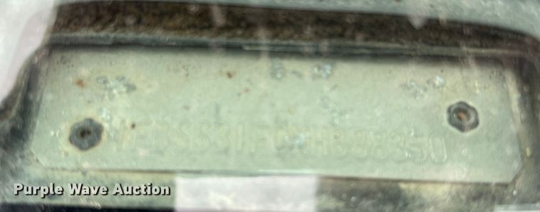 image for item DS2743 1999 Ford E350 Super Duty  van