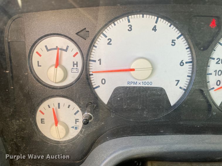 image for item DS6753 2007 Dodge Ram 1500 SLT  Mega Cab pickup truck