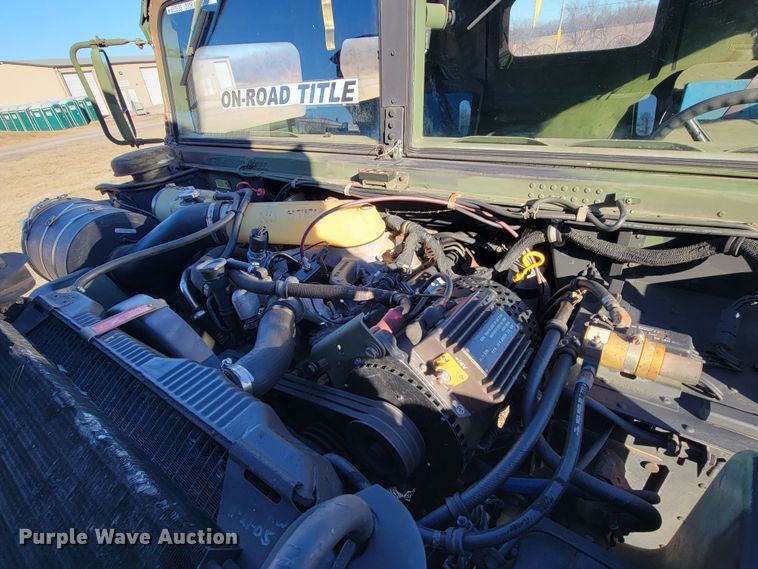 image for item HG9368 2006 Am General M1097R1 HMMWV Humvee SUV