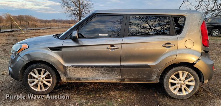 image for item HG9384 2013 Kia Soul