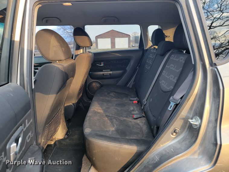 image for item HG9384 2013 Kia Soul