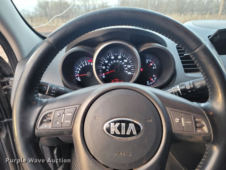 image for item HG9384 2013 Kia Soul