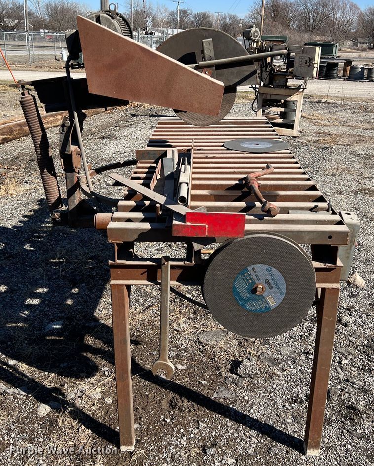 image for item HG9386 Shop built saw