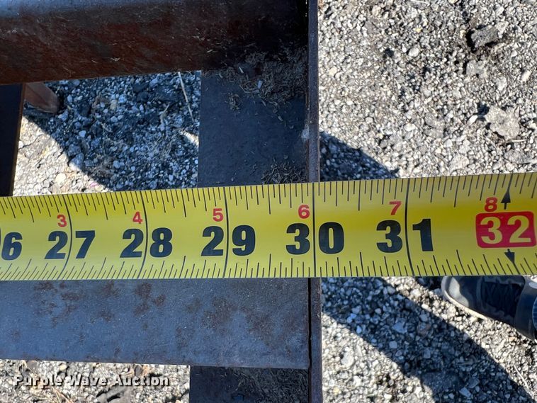 image for item HG9386 Shop built saw