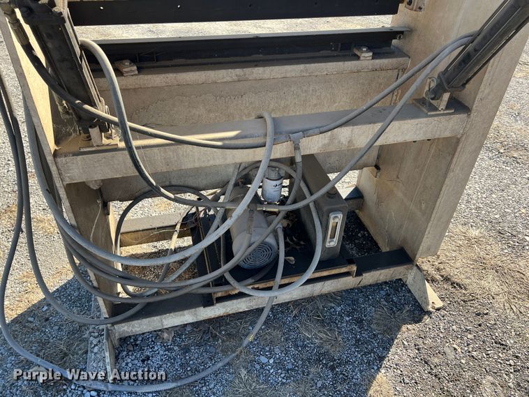 image for item HG9387 Thomas Manufacturing  press brake