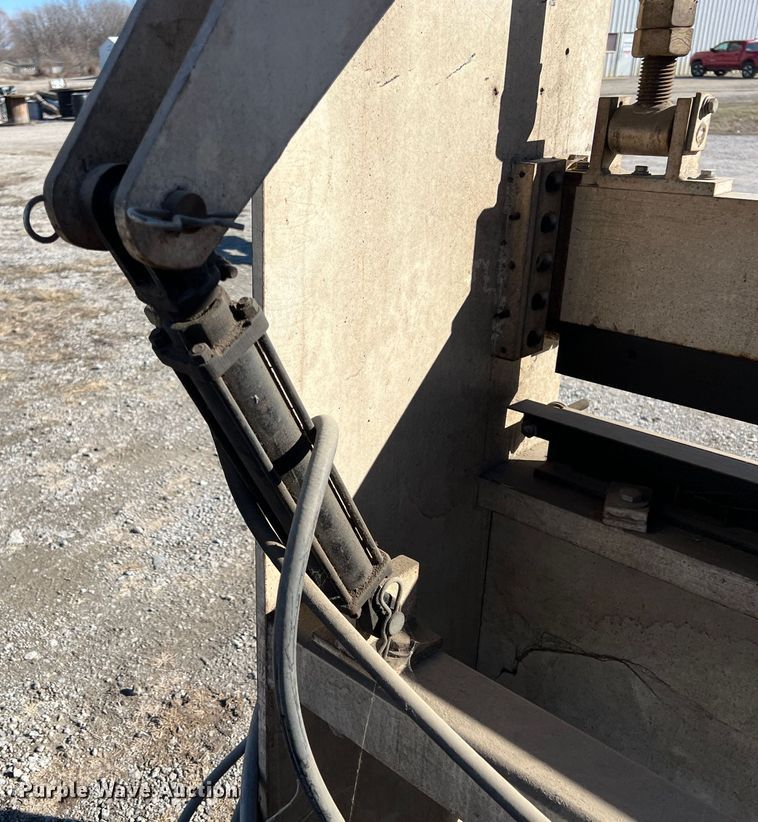 image for item HG9387 Thomas Manufacturing  press brake