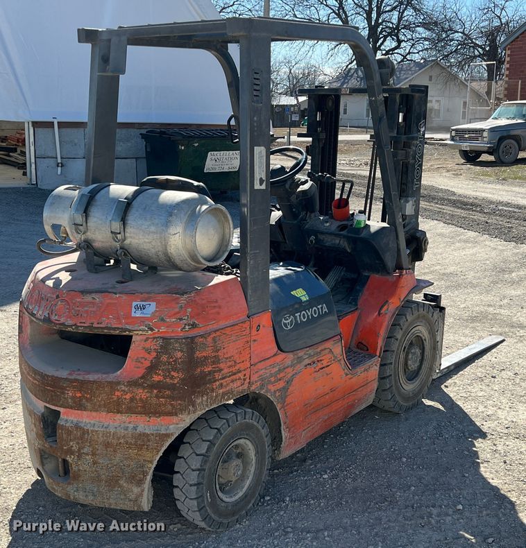 image for item HG9391 Toyota  forklift