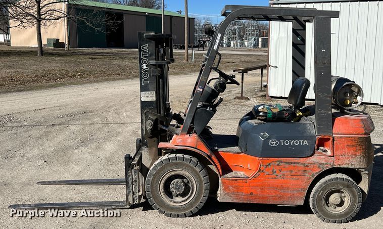 image for item HG9391 Toyota  forklift