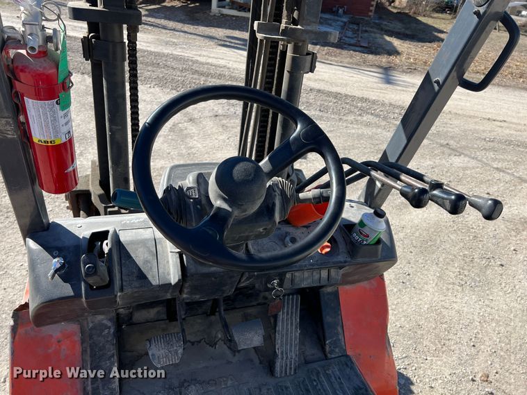 image for item HG9391 Toyota  forklift