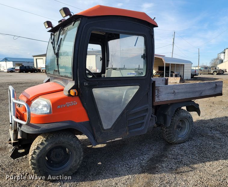 image for item HG9398 2004 Kubota RTV900  utility vehicle