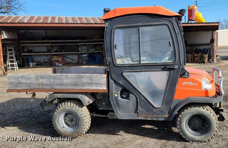 image for item HG9398 2004 Kubota RTV900  utility vehicle