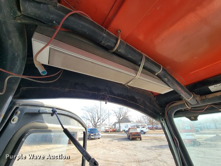 image for item HG9398 2004 Kubota RTV900  utility vehicle