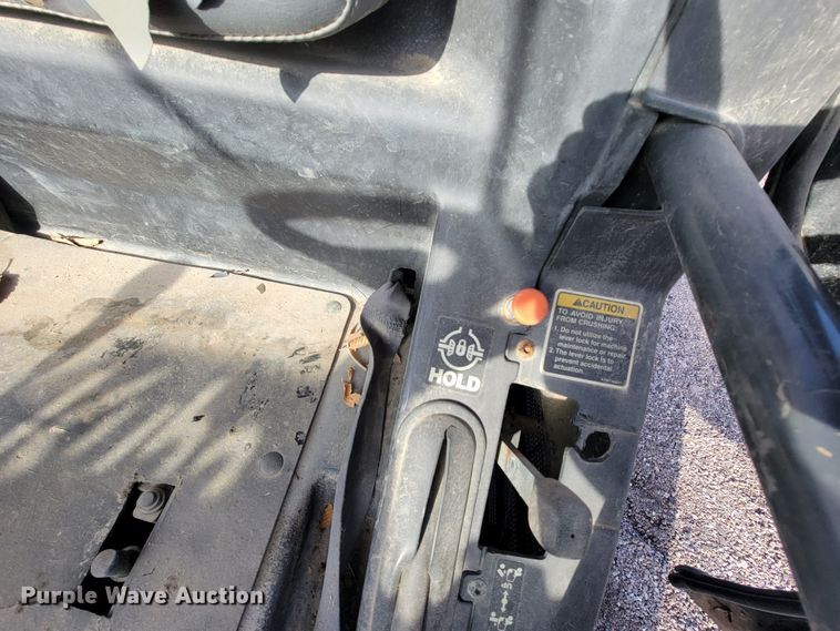 image for item HG9398 2004 Kubota RTV900  utility vehicle