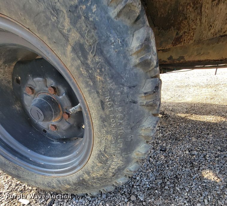 image for item HG9398 2004 Kubota RTV900  utility vehicle