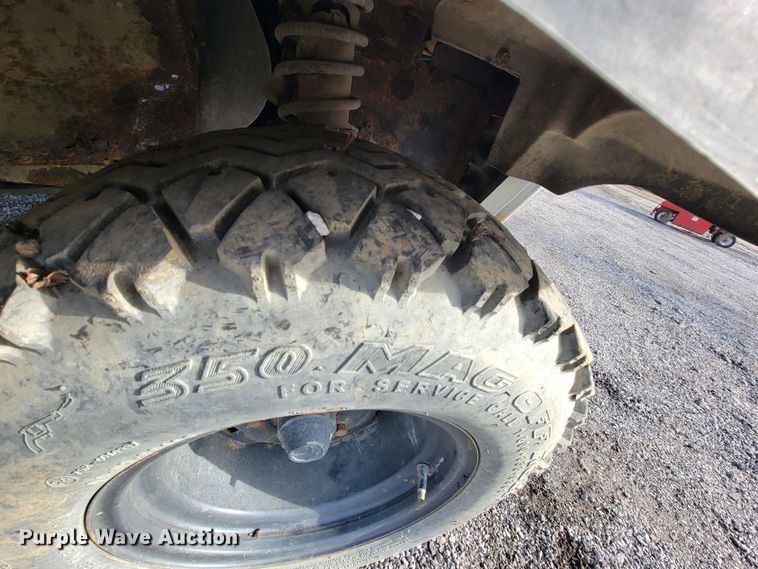 image for item HG9398 2004 Kubota RTV900  utility vehicle