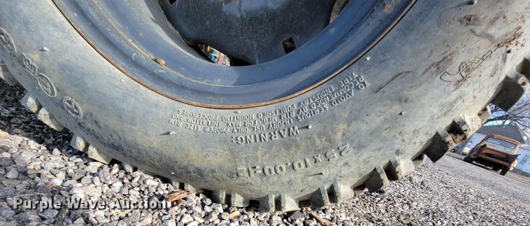 image for item HG9398 2004 Kubota RTV900  utility vehicle