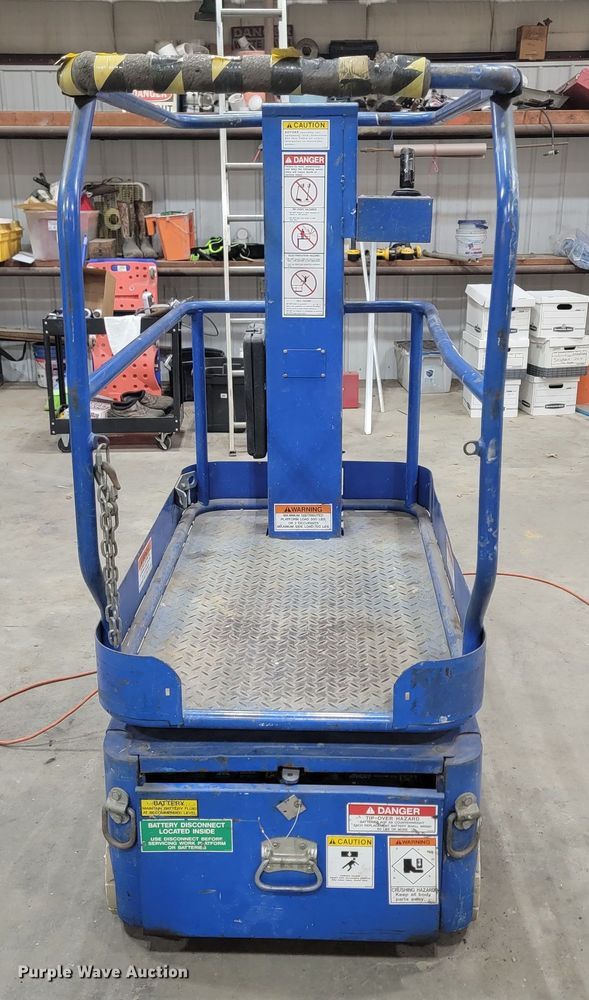 image for item HG9424 Up Right TM12  vertical lift