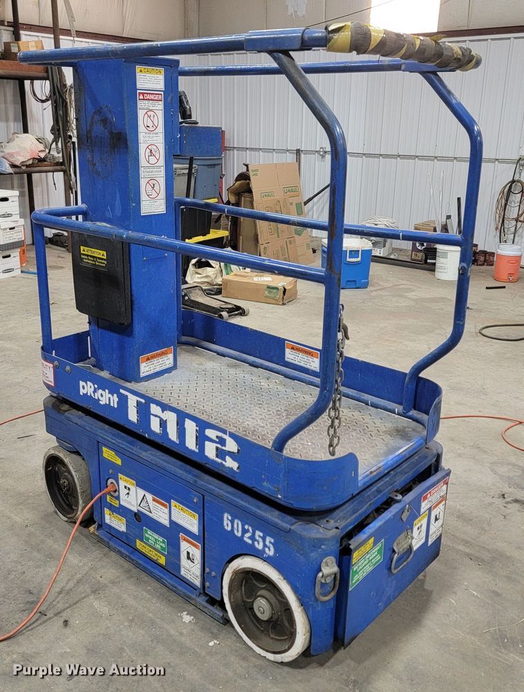 image for item HG9424 Up Right TM12  vertical lift