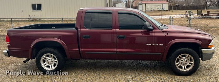 image for item HP9432 2002 Dodge Dakota SLT  Quad Cab pickup truck