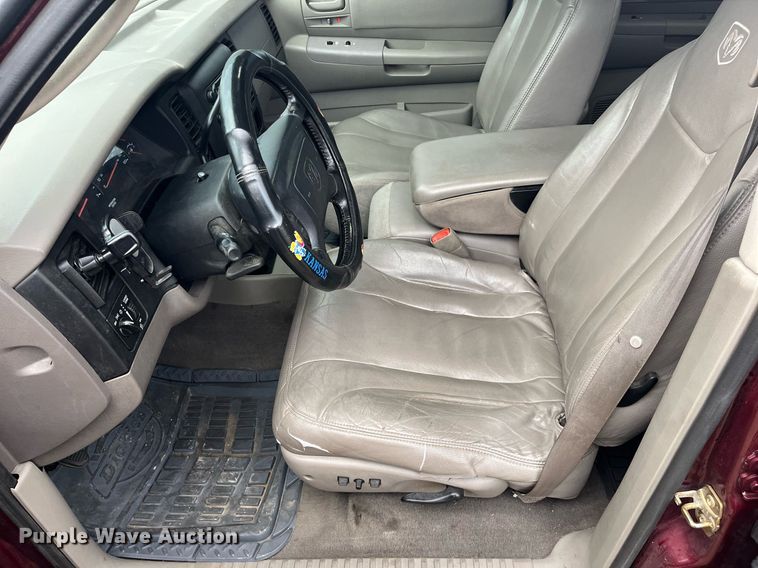 image for item HP9432 2002 Dodge Dakota SLT  Quad Cab pickup truck