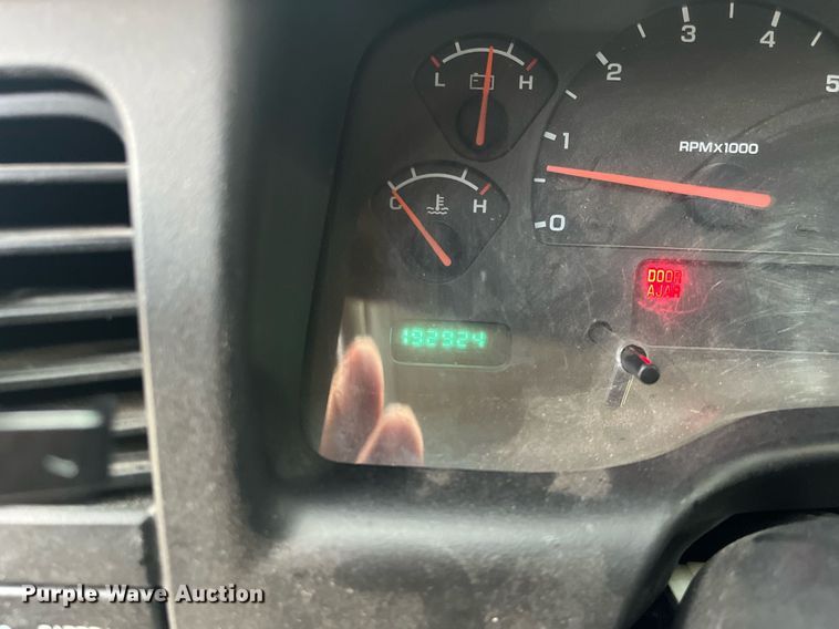 image for item HP9432 2002 Dodge Dakota SLT  Quad Cab pickup truck