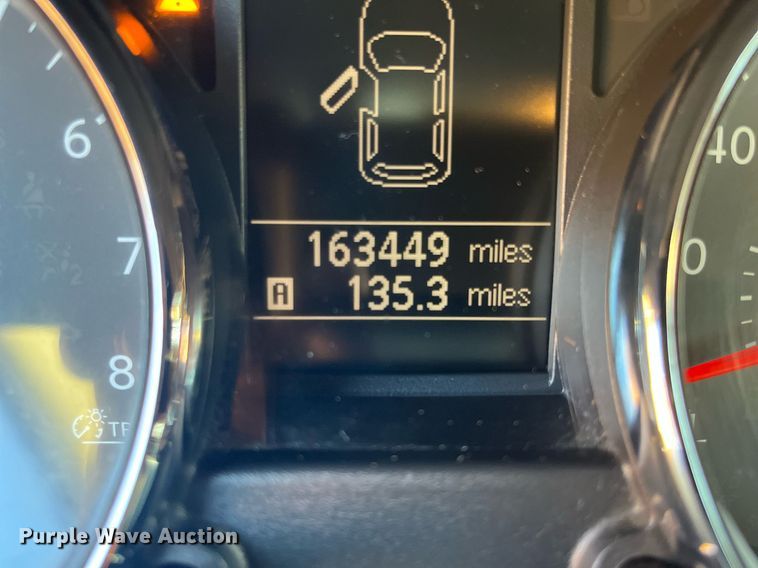 image for item HP9475 2013 Nissan Rogue SV  SUV