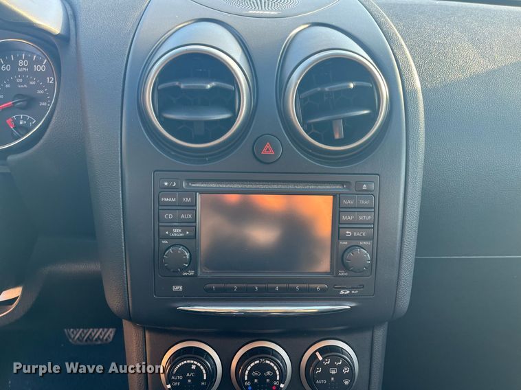 image for item HP9475 2013 Nissan Rogue SV  SUV