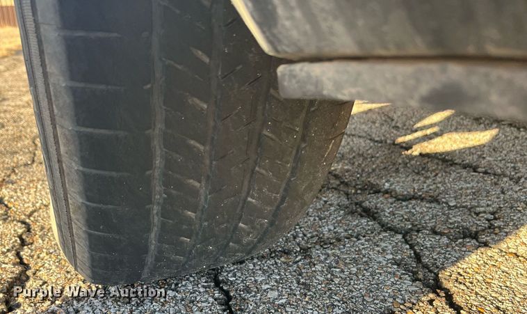 image for item HP9475 2013 Nissan Rogue SV  SUV