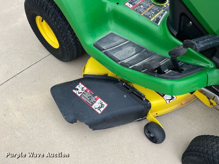 image for item HP9478 John Deere X300  lawn mower