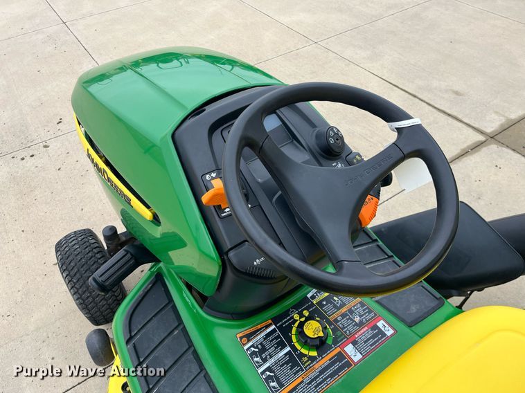 image for item HP9479 John Deere X304  lawn mower