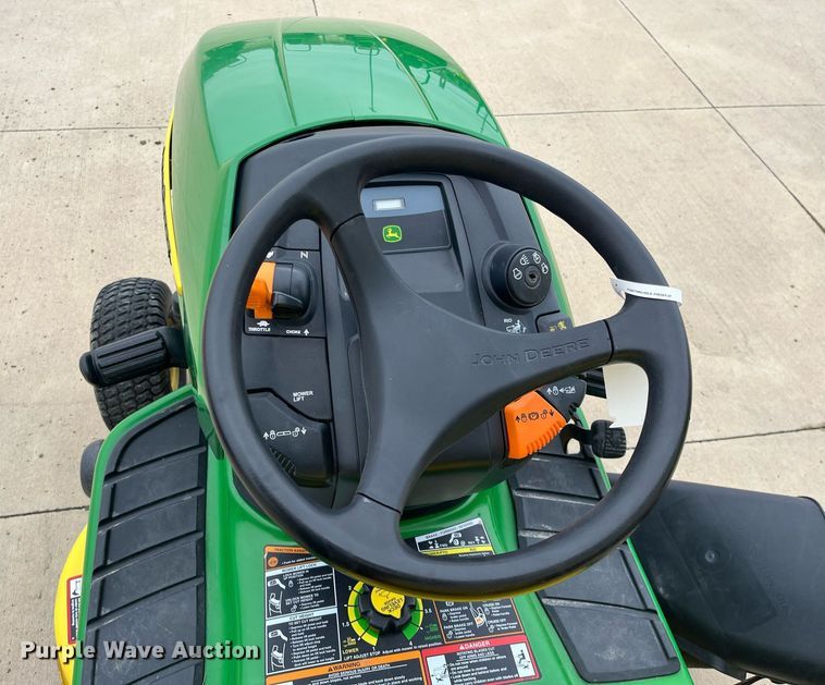 image for item HP9479 John Deere X304  lawn mower
