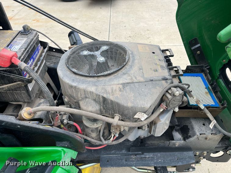 image for item HP9479 John Deere X304  lawn mower