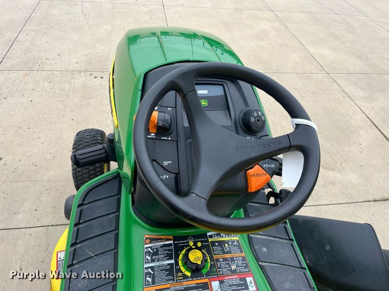 image for item HP9479 John Deere X304  lawn mower