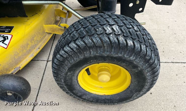 image for item HP9479 John Deere X304  lawn mower