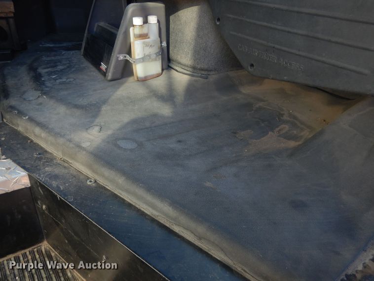 image for item HQ9574 2010 Thomas Built 281TS  school bus