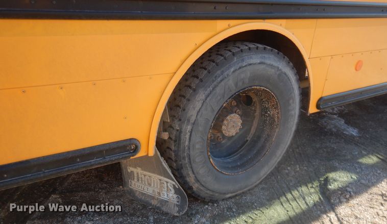 image for item HQ9574 2010 Thomas Built 281TS  school bus